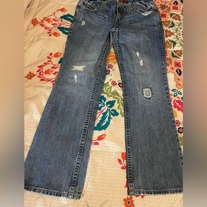 Aeropostale Chelsea Skinny bootcut short.